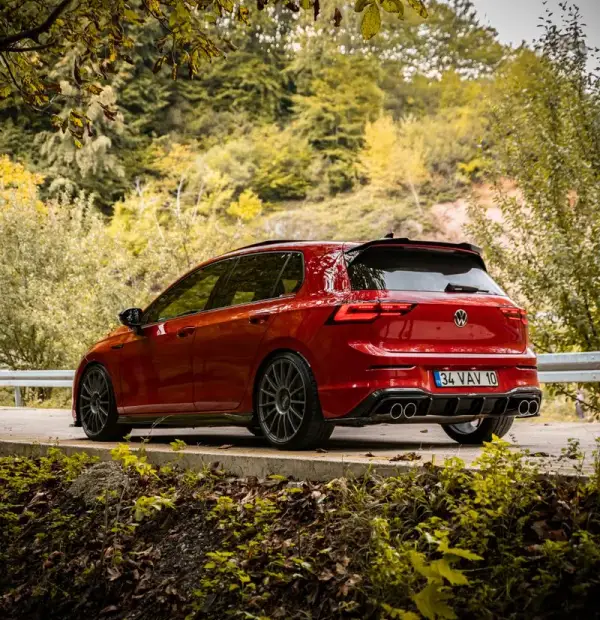 Carros hatch