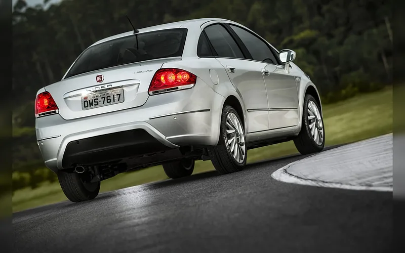 Fiat LINEA - foto 2