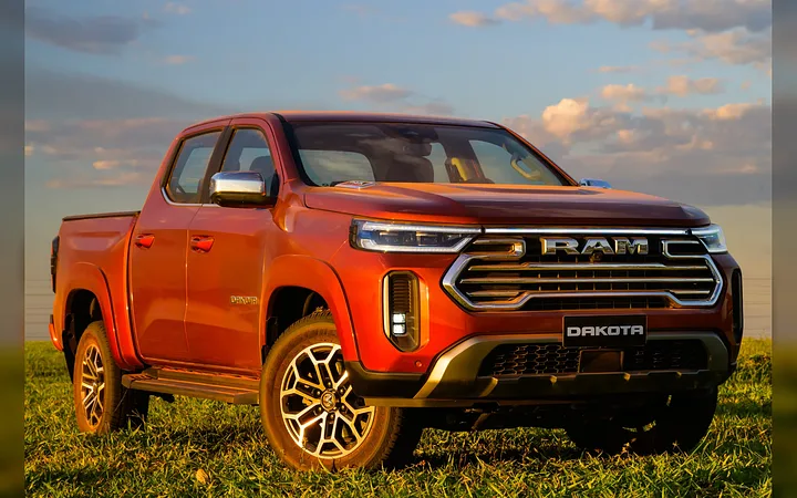 RAM Dakota - foto 1
