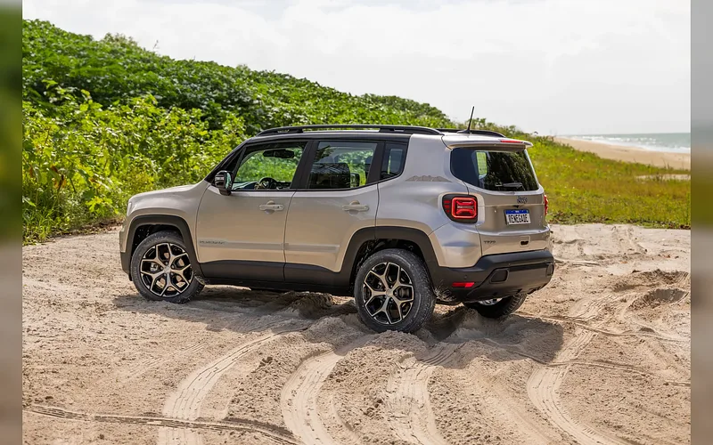 Jeep Renegade - foto 2