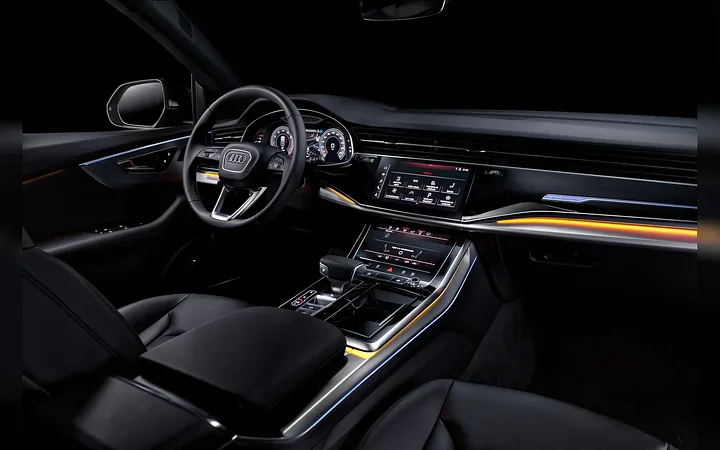 Audi Q8 - foto 3