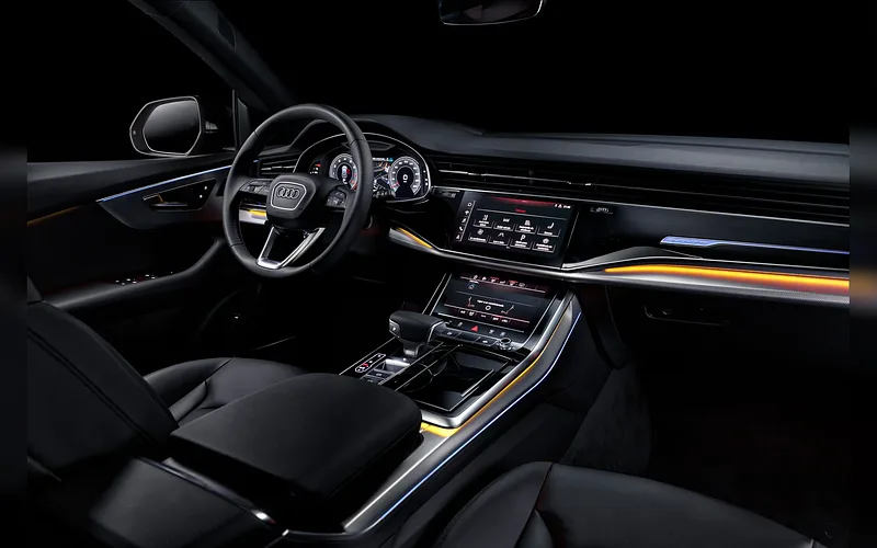 Audi Q8 - foto 3
