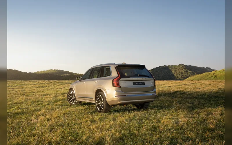Volvo XC90 - foto 2