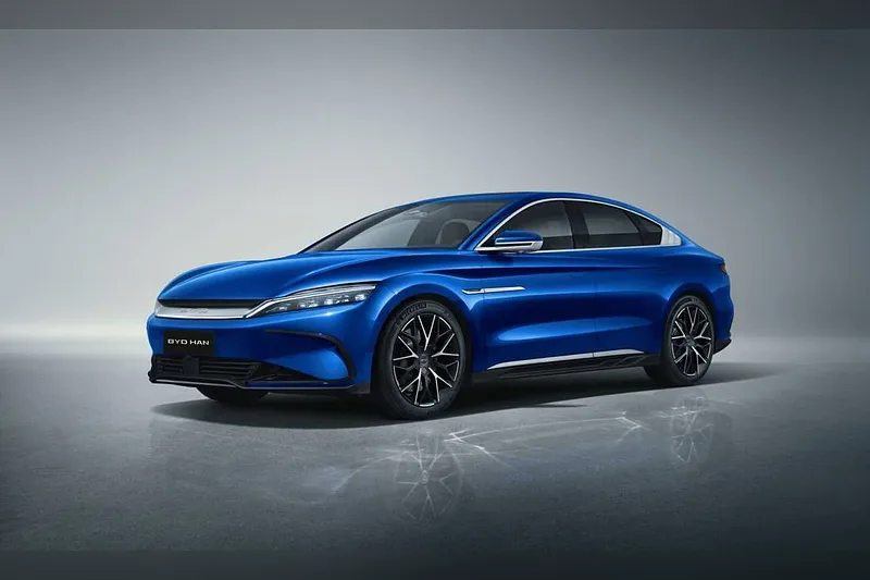 BYD Han - foto 1