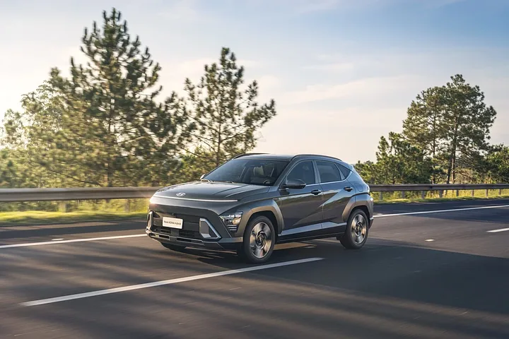 Hyundai Kona - foto 1