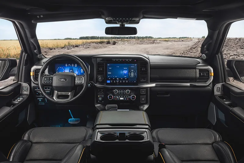 Ford F-150 - foto 3
