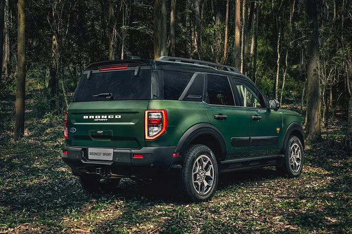 Ford Bronco - foto 2