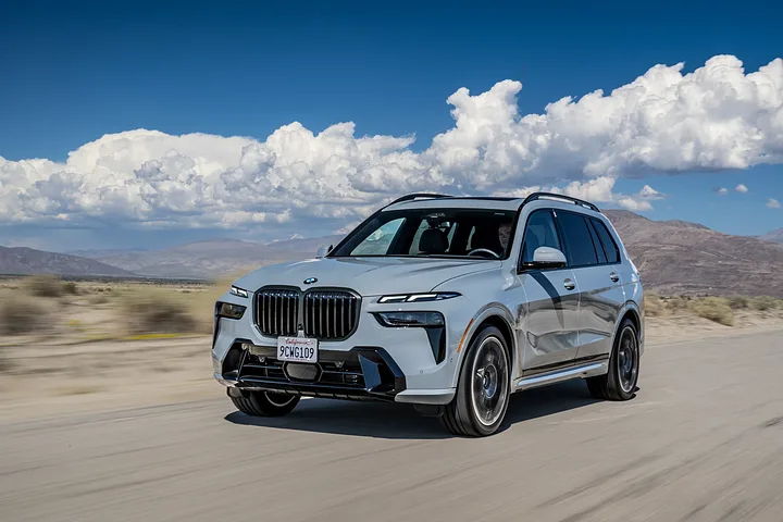 BMW X7 - foto 1