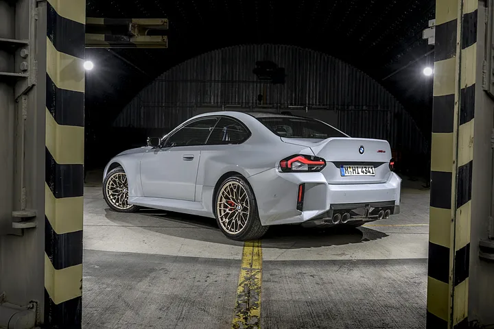 BMW M2 - foto 2