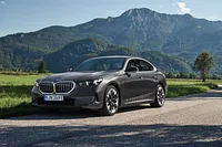 BMW 530e 2026 (imagem ilustrativa do modelo)