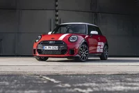 MINI Cooper 2026 (imagem ilustrativa do modelo)