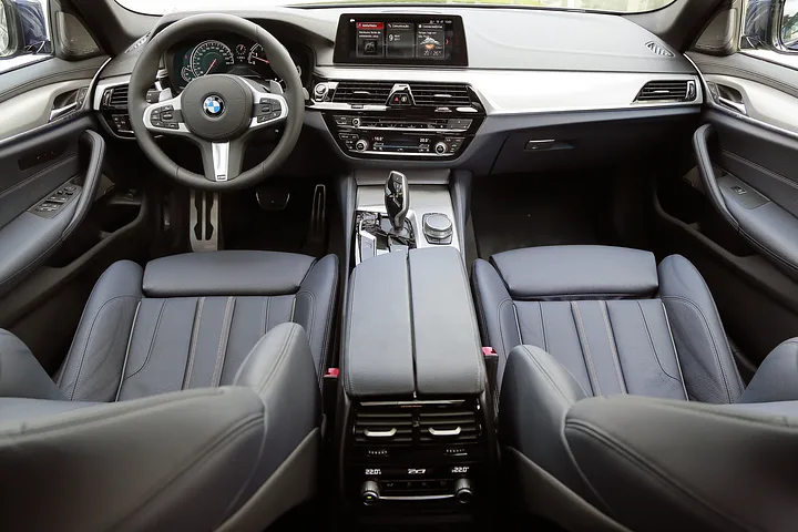 BMW 530i - foto 3
