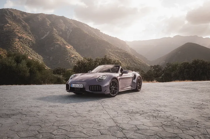 Porsche 911 Cabriolet - foto 1