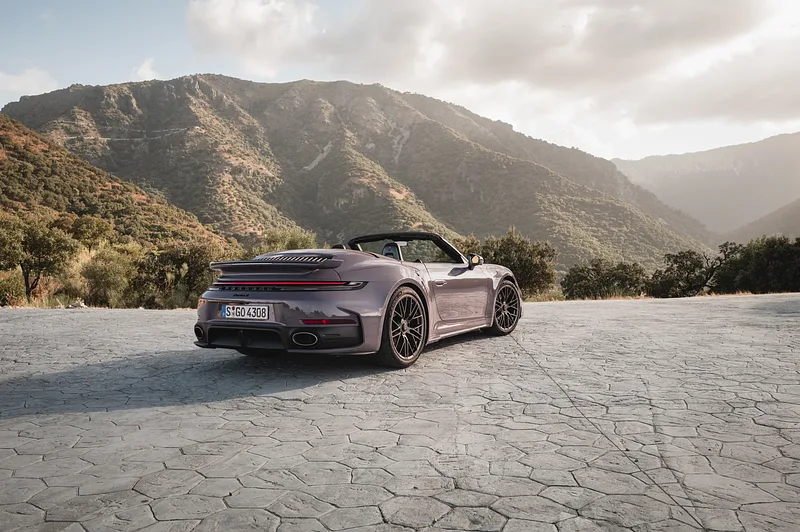Porsche 911 Cabriolet - foto 2