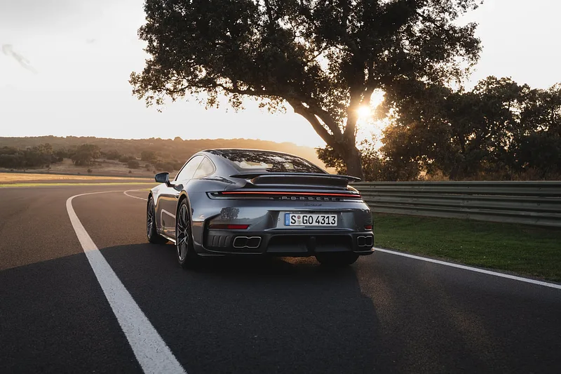 Porsche 911 Coupé - foto 2