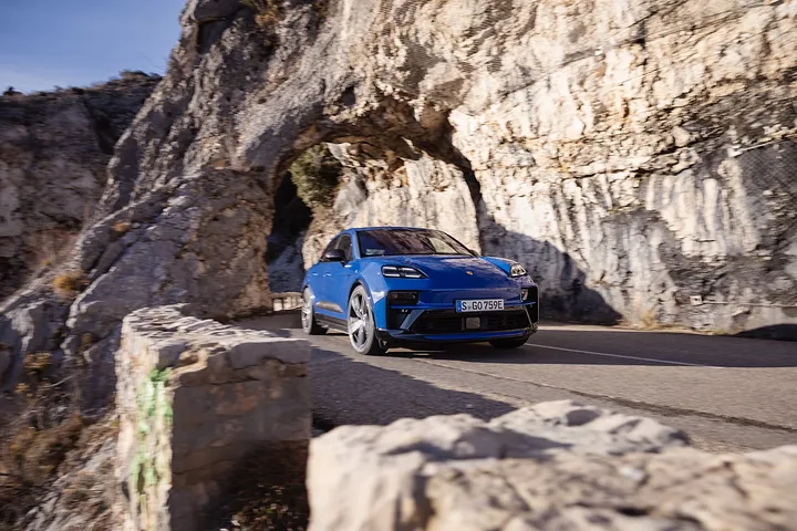 Porsche Macan - foto 1